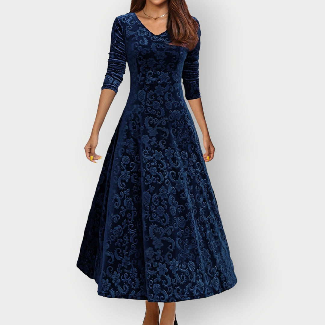 Olevia | Vintage-Inspired Jacquard Velvet Midi Dress