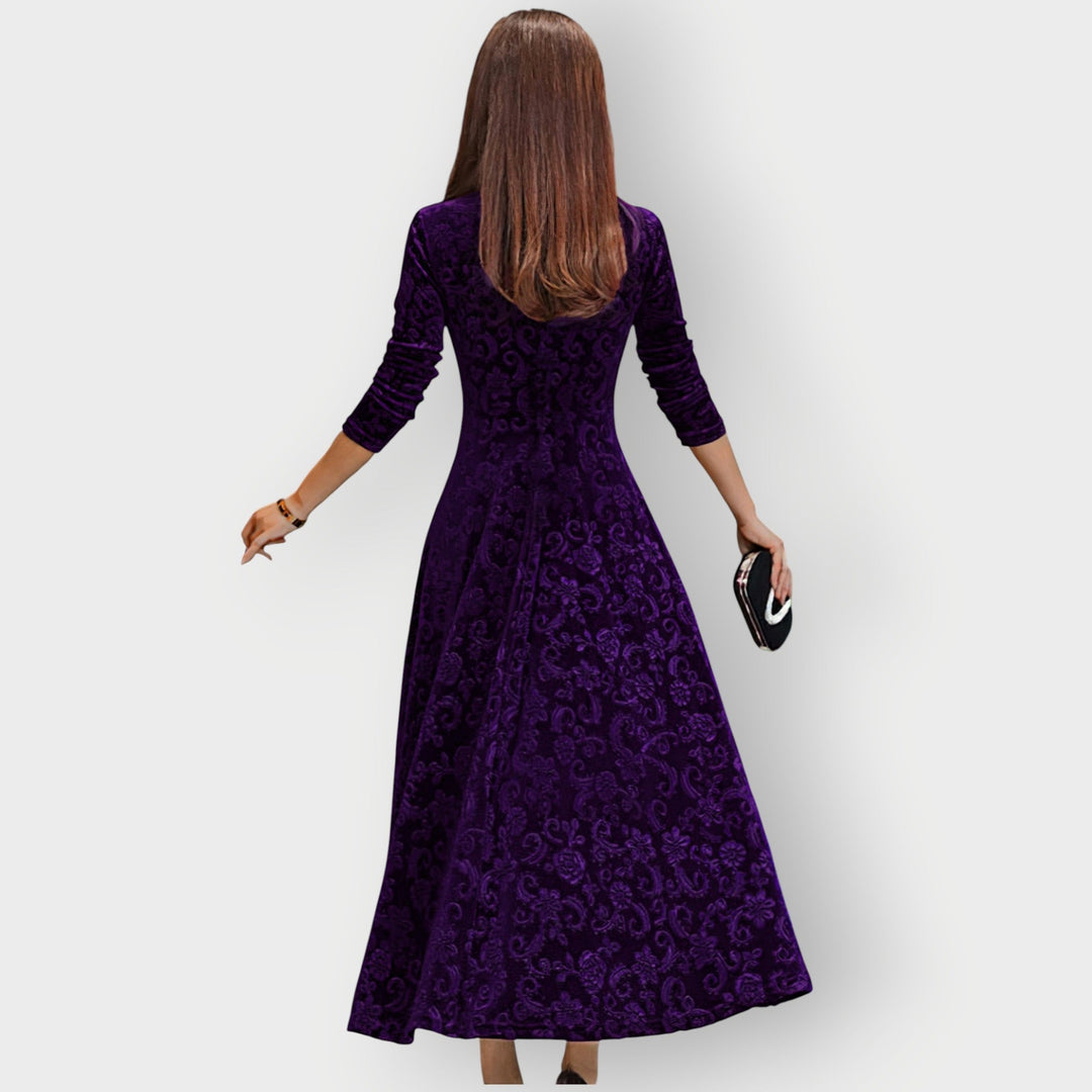 Olevia | Vintage-Inspired Jacquard Velvet Midi Dress